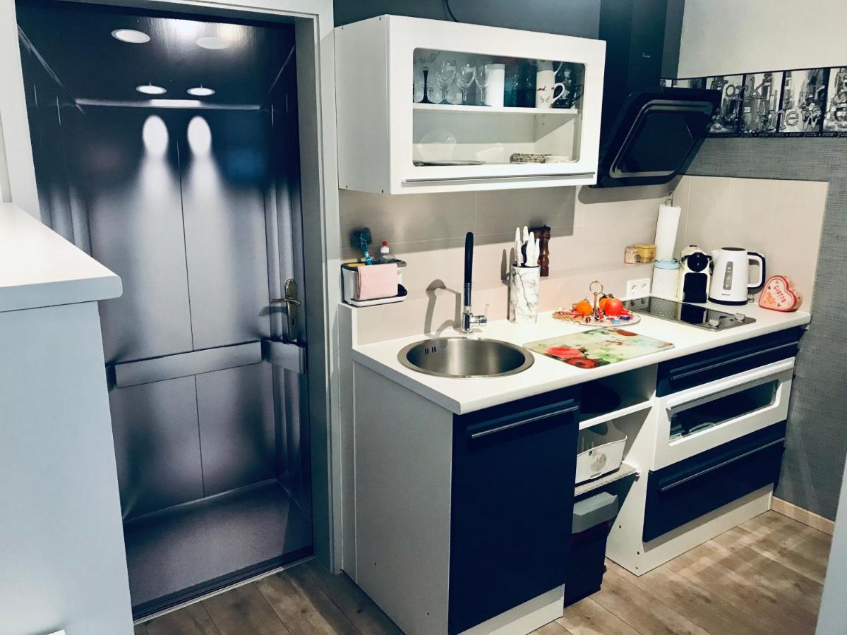 Wohnung Mit Charme, Netflix Rheinstetten Exterior photo